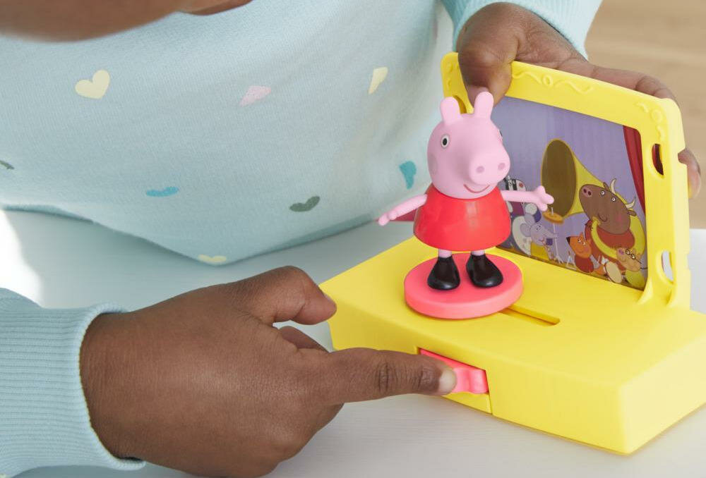 HASBRO-SWINKA-PEPPA-SZKOLA specjalne miejsce tablica figurka scena dwustronne tło pokrętło poruszanie