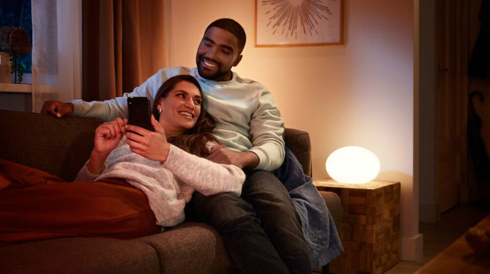 Inteligentna żarówka LED PHILIPS HUE 929002440604 5.7W E27 Wi-Fi dostosowanie