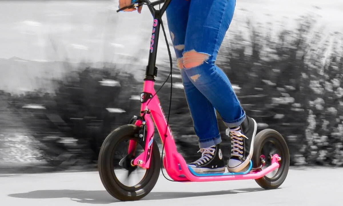 Hulajnoga RAZOR Flashback komfort podróż jazda bezproblemowo lekkość transport