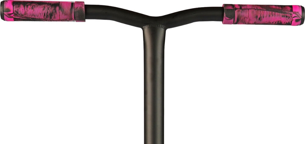 Hulajnoga wyczynowa MADD GEAR Kick Pro Turkusowo-różowy oryginalny dopracowany design wzmoncniona jednoczęściowa kierownica ze stali chromowanej T-Bar jakość trwałość wysokość od podłoża do górnej krawędzi około 78 cm bezrdzeniowy niegwintowany widelec IHC wyższa wytrzymałość uchwyty typu Squid Grips taśma Griptape z pełnym nadrukiem MGP