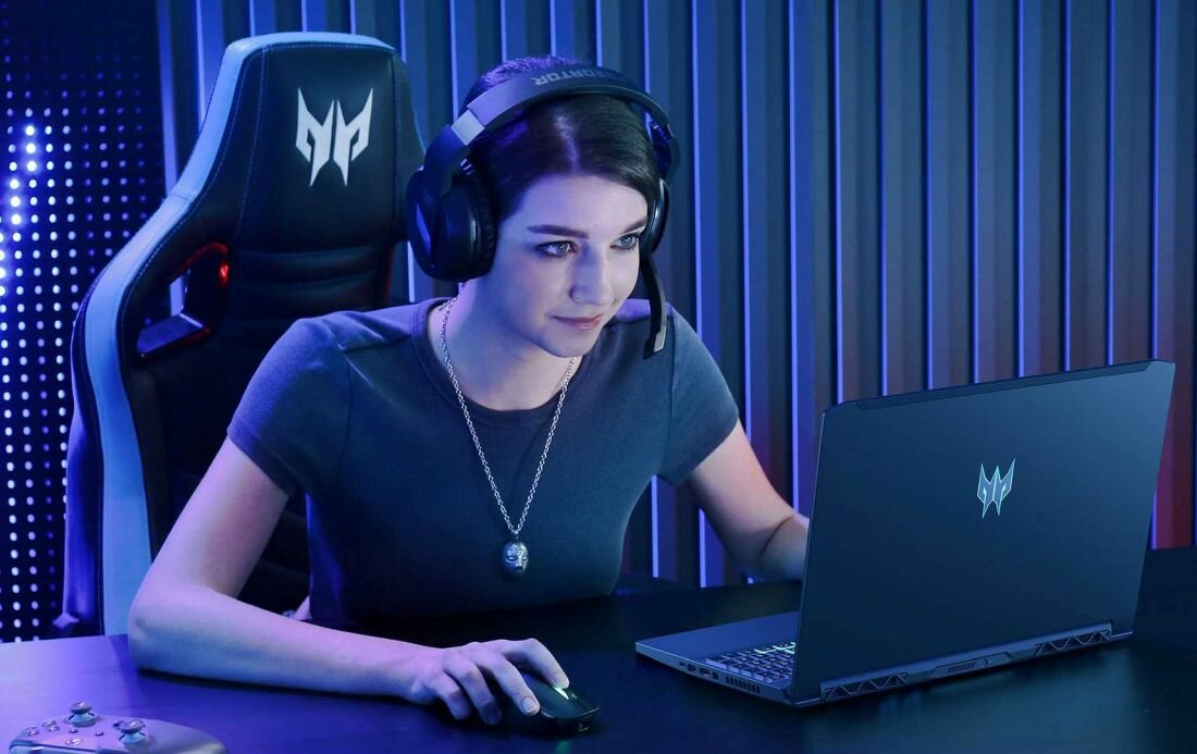 Laptop ACER Predator Triton 300 - podświetlenie RGB
