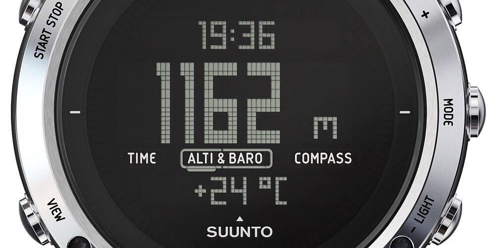 Zegarek sportowy SUUNTO Core bateria sport czujniki wysokość temperatura odporność