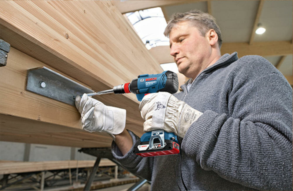 BOSCH praca obróbka drewno metal montaż instalacja wkręcanie mechanizm udar zapadkowy