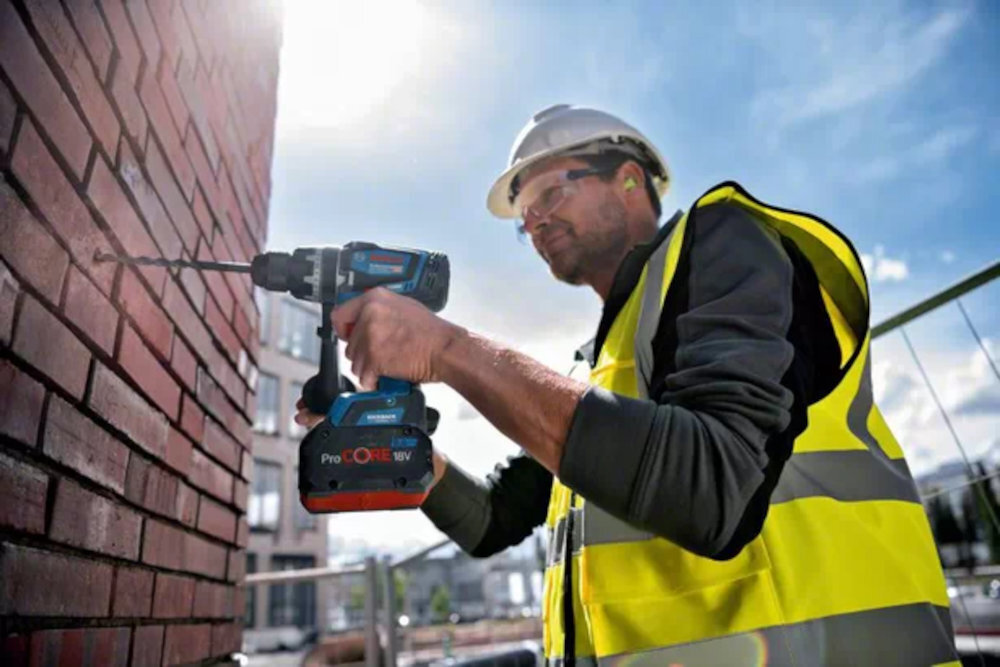 WIERTARKO-WKRĘTARKA BOSCH GSB 18V-150 C PROFESSIONAL