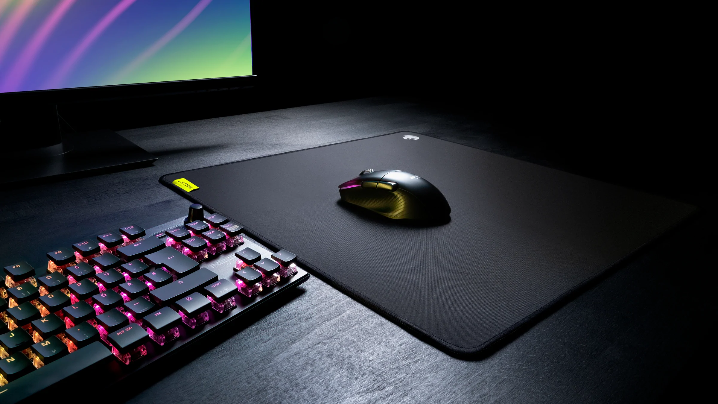 Podkładka ROCCAT Sense Pro XXL wysokiej jakości materiały