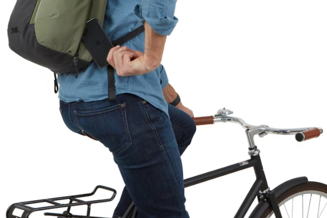 Plecak na laptopa THULE Paramount 15.6 cali 27L zielony ochorona bezpieczeństwo wymiary użytkowanie wytrzymałość odporność