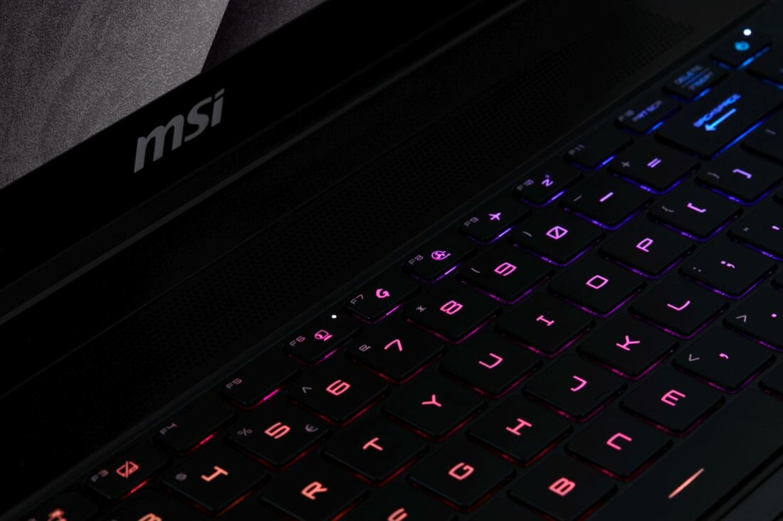 Laptop MSI GS66 Stealth - Klawiatura