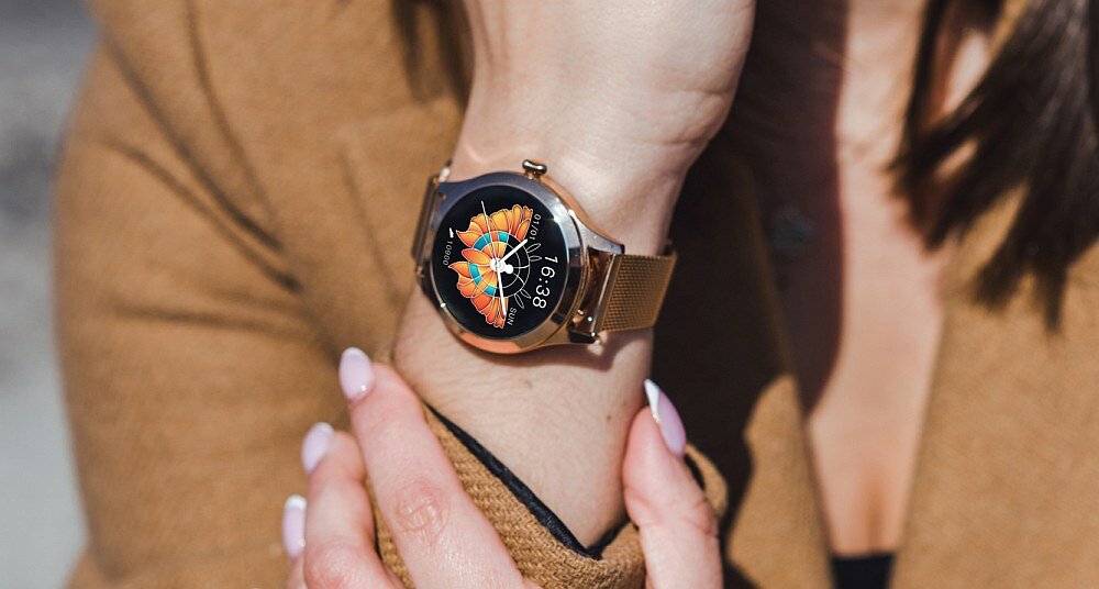 Smartwatch MAXCOM FW42 ekran bateria sport zdrowie monitoring puls pasek