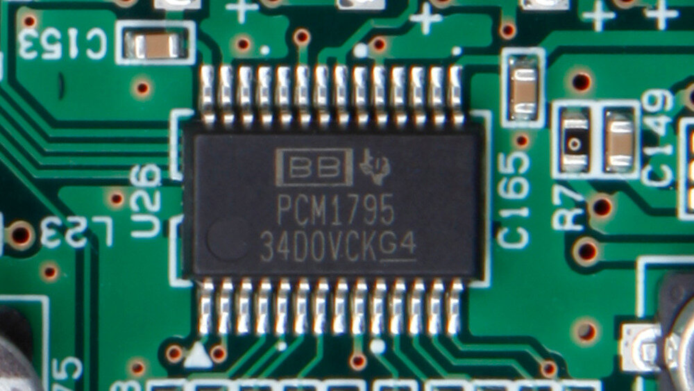 Wzmacniacz TEAC AI-503-A-X - budowa