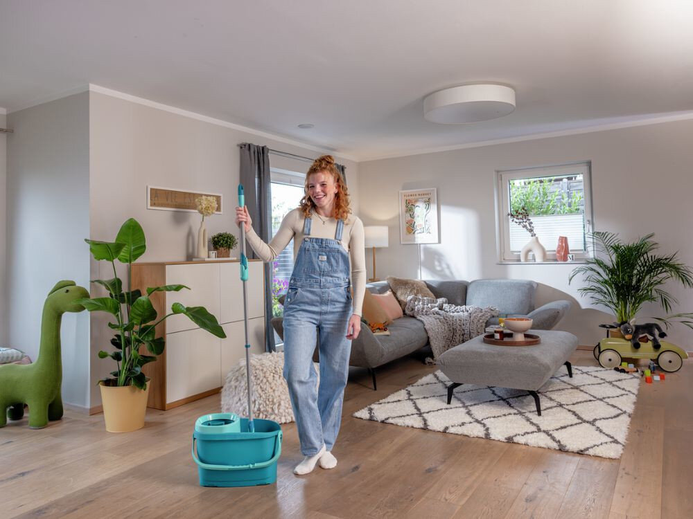 Zestaw z mopem LEIFHEIT Clean Twist M Ergo Dopasowany do użytkownika Drążek teleskopowy dopasowując jego długość do wzrostu nawet przy długim sprzątaniu