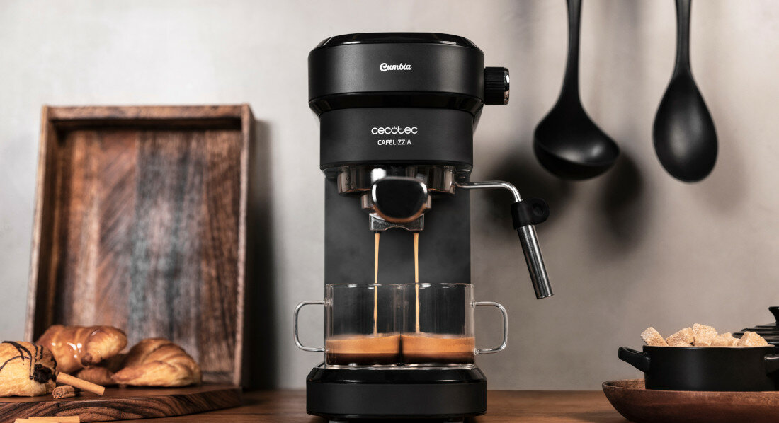 Кавоварка CECOTEC Cafelizzia 790 black невеликого розміру компактні розміри