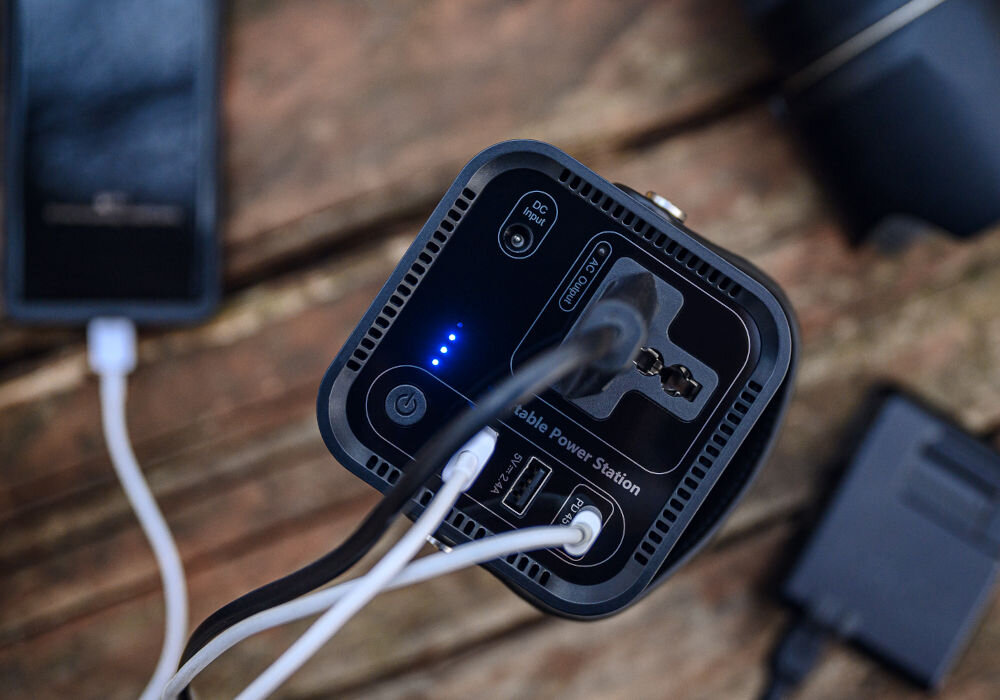 Stacja zasilania NEWELL Asvala 41600 mAh 200W Czarny Bank energii uchwyt kompatybilność z panelami