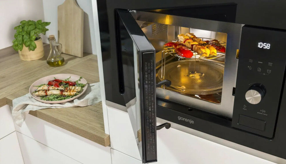 Kuchenka mikrofalowa GORENJE BMX201AG1BG gril mikrofale szybkie gotowanie