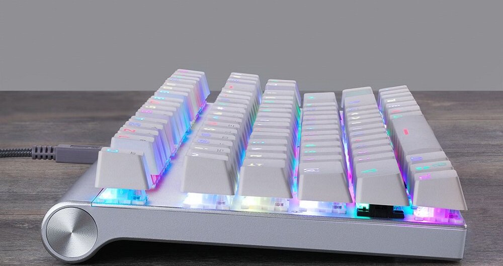 Klawiatura MOTOSPEED CK101 RGB - mechanizm Outemu Red