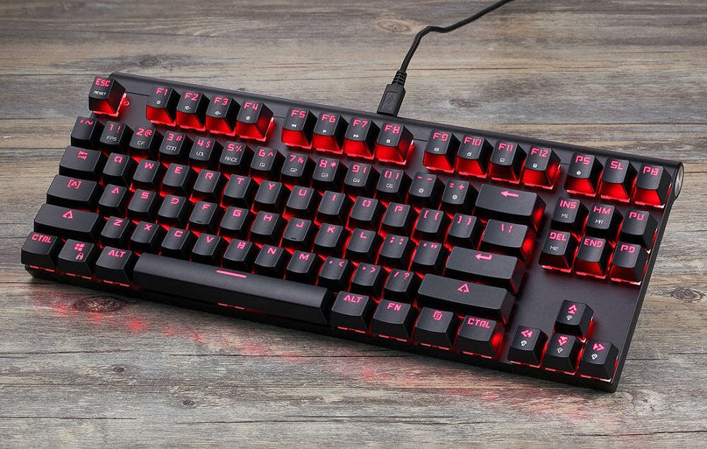 Klawiatura MOTOSPEED CK101 RGB - podswietlenie