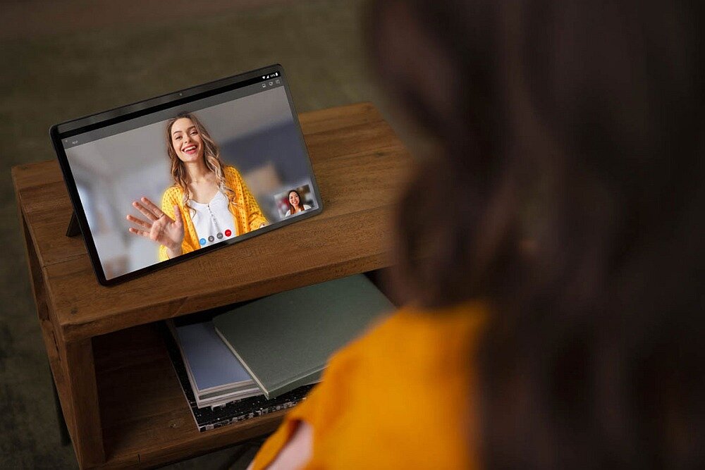 Tablet Lenovo TAB P11 ekran procesor wydajność pamięć pojemność kamerka zabawa gry nauka