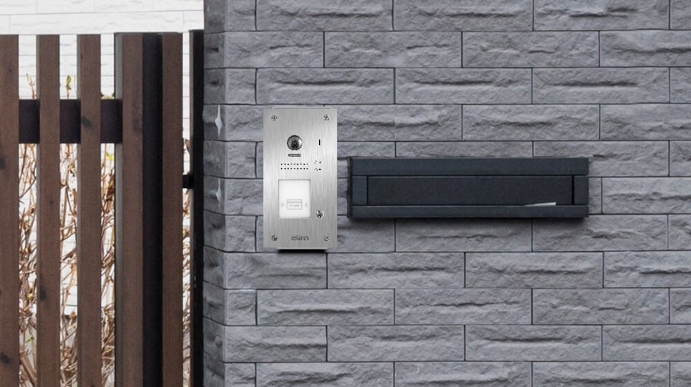 Wideodomofon EURA VDP-61A5 P Czarny kaseta zewnętrzna obraz w rozdzielczości 500 TVL pole widenia w poziomie do około 170 stopni współczynnik ochrony IP44 3 diody LED