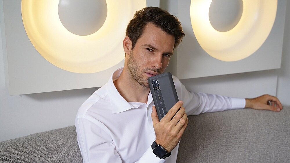 Smartfon ULEFONE Armor 12 ekran bateria wydajność aparat sterowanie pamięć ram procesor obudowa porty ładowanie muzyka głośniki dźwięk pojemność rozdzielczość opis dane zestaw