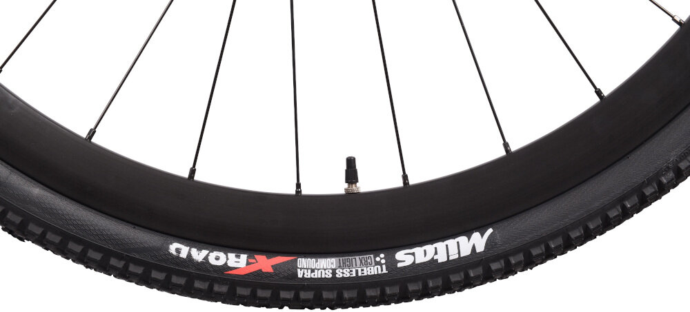 Rower gravel BOTTECCHIA Gravel Carbon M20 28 cali męski Antracytowy mat koła 28-calowe duże piasty Fulcrum Racing 800 opony Mitas wytrzymałe na uszkodzenia doskonale tłumią drgania
