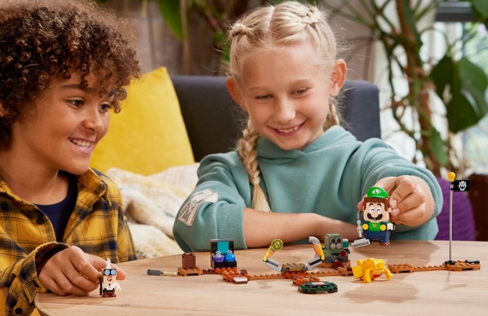 LEGO Super Mario Laboratorium w rezydencji Luigiego i Poltergust zestaw rozszerzający 71397 Zabawa w zbieranie monet