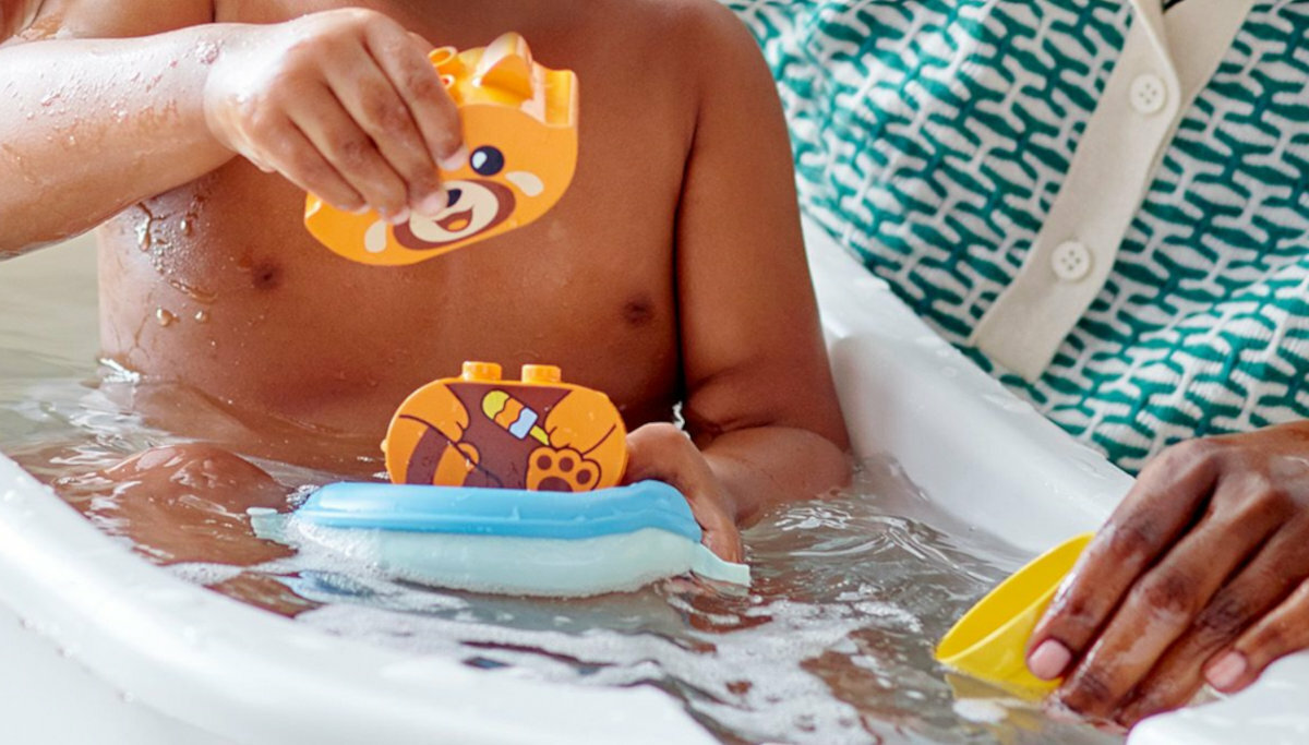 KLOCKI LEGO DUPLO ZABAWA W KAPIELI: PLYWAJACA CZERWONA PANDA kreatywnosc zabawy