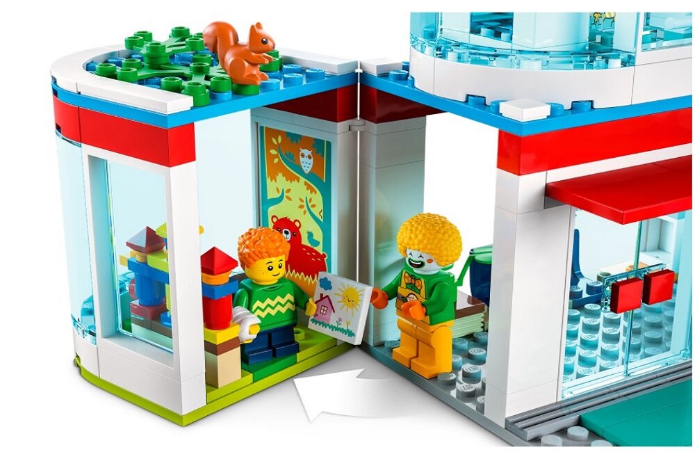 LEGO City Szpital 60330 Zabawa napędzana wyobraźnią