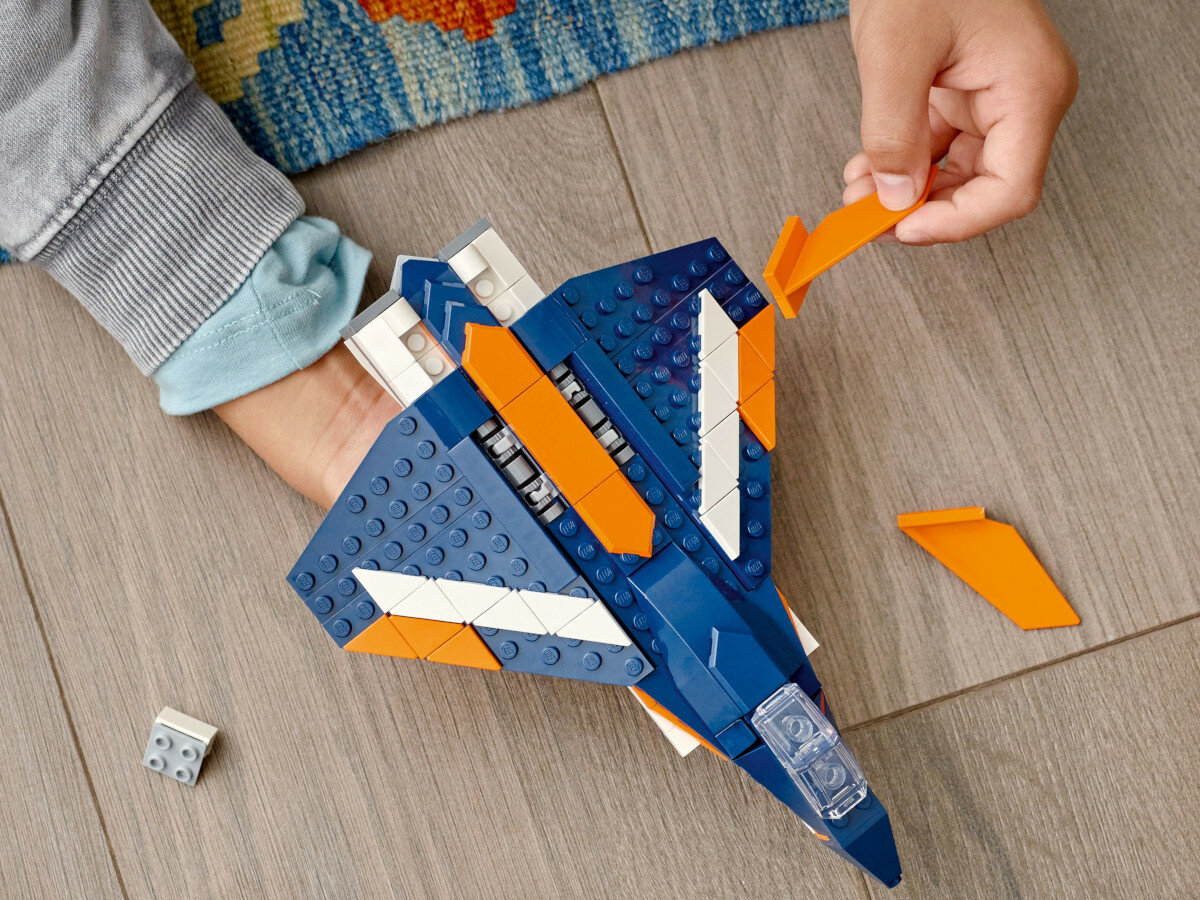 LEGO Creator Odrzutowiec naddzwiękowy 311264 wyglad