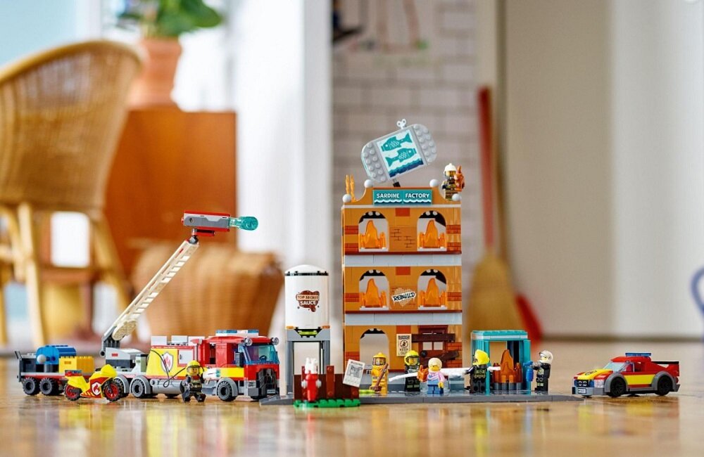 LEGO City Straż pożarna 60321 Kreatywna zabawa dla dzieci