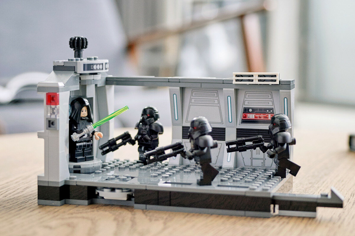 LEGO Stars Wars Atak mrocznych szturmowców 75324 wyglad