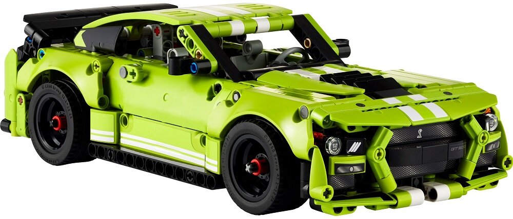 LEGO Technic Ford Mustang Shelby GT500 42138 dla dzieci od 9 roku życia składa się z 544 elementów