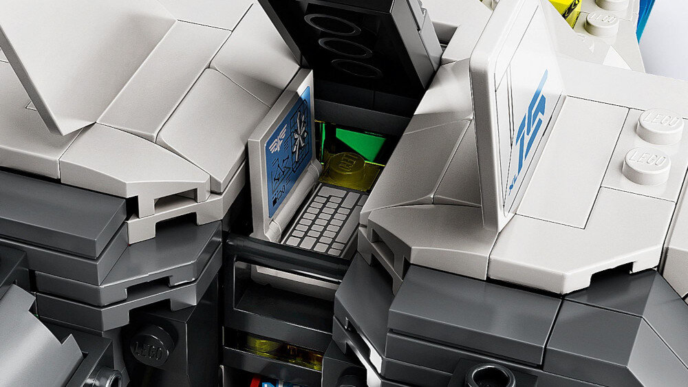 LEGO Disney and Pixar's Lightyear Statek kosmiczny  - możliwości