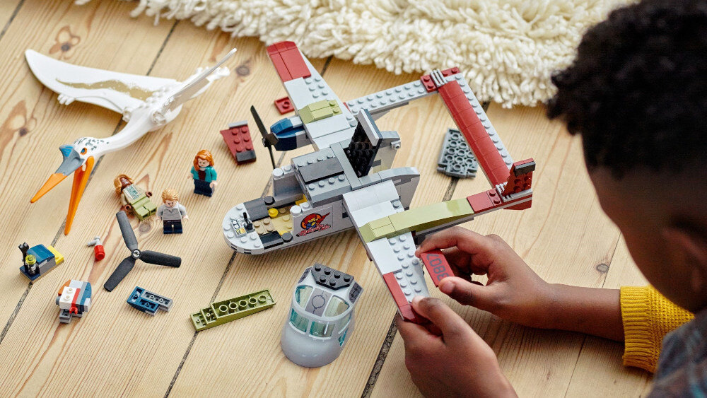 LEGO Jurassic World Kecalkoatl: zasadzka z samolotem  - dopasowanie