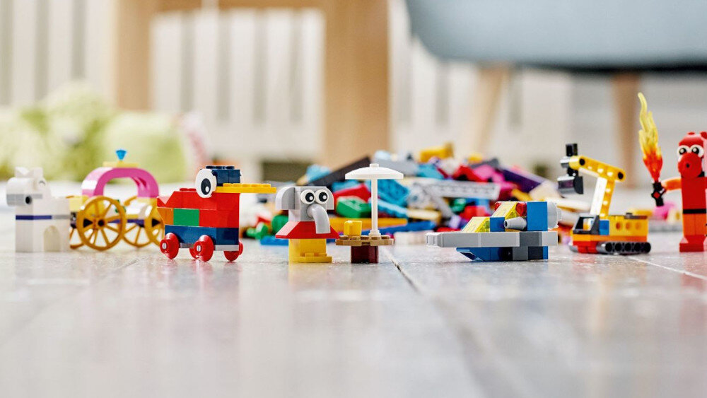 LEGO Classic 90 lat zabawy  - ozdoba