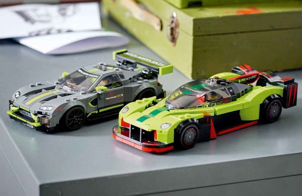 LEGO 76910 Speed Champions Aston Martin Valkyrie AMR PRO i Aston Martin
