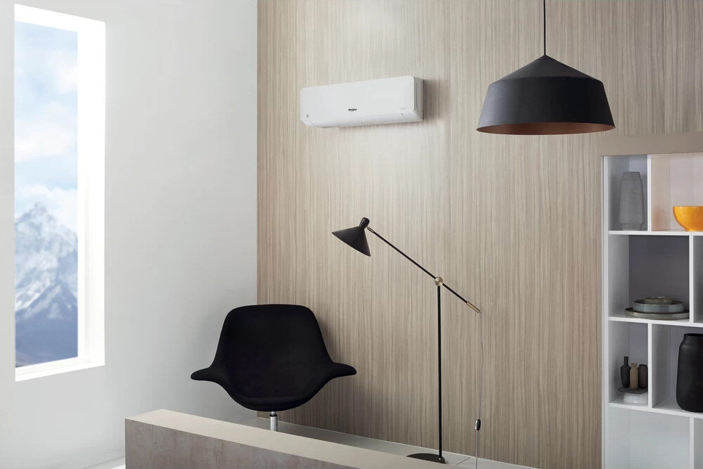 Klimatyzator WHIRLPOOL Split SPIW309A2WF czytelny pilot, intuicyjne sterowanie, funkcja samoczyszczenia