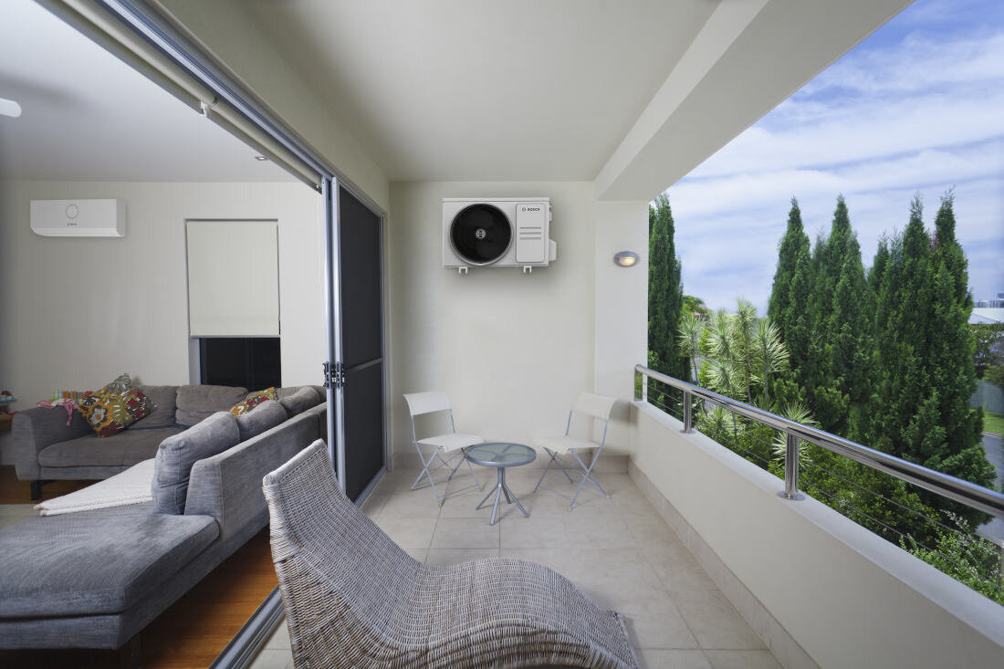 Klimatyzator BOSCH  Climate CL 3000I z usluga montazu funkcja odmrazania Specjalna powloka antykorozyjna