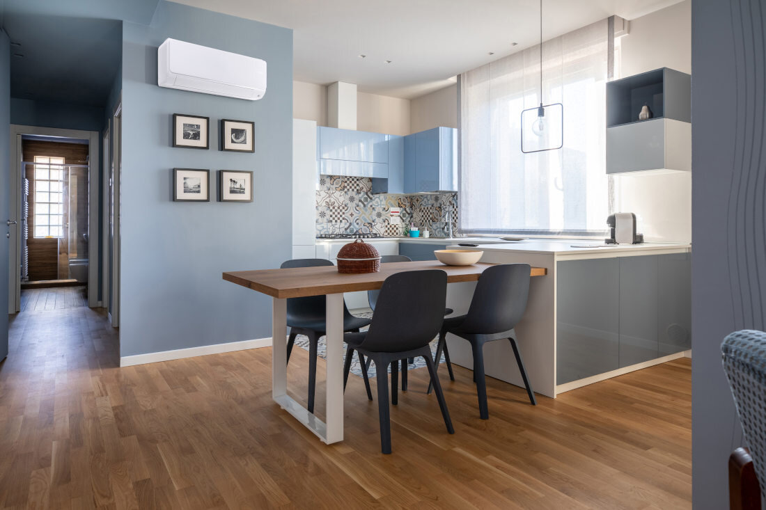 Klimatyzator BOSCH Split CL6001IU W 35 E 35 E oszczednosc czujnik obecnosci tryb pracy ECO funkcja Gear