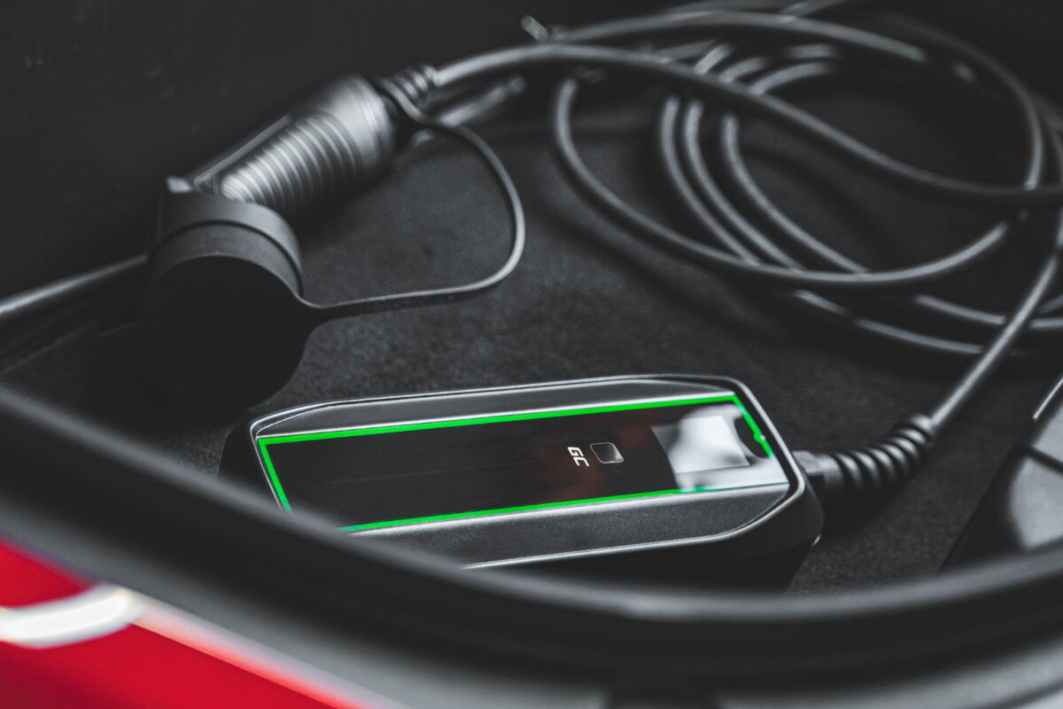 Ladowarka do samochodu elektrycznego GREEN CELL PowerCable EV16 22kW wyglad