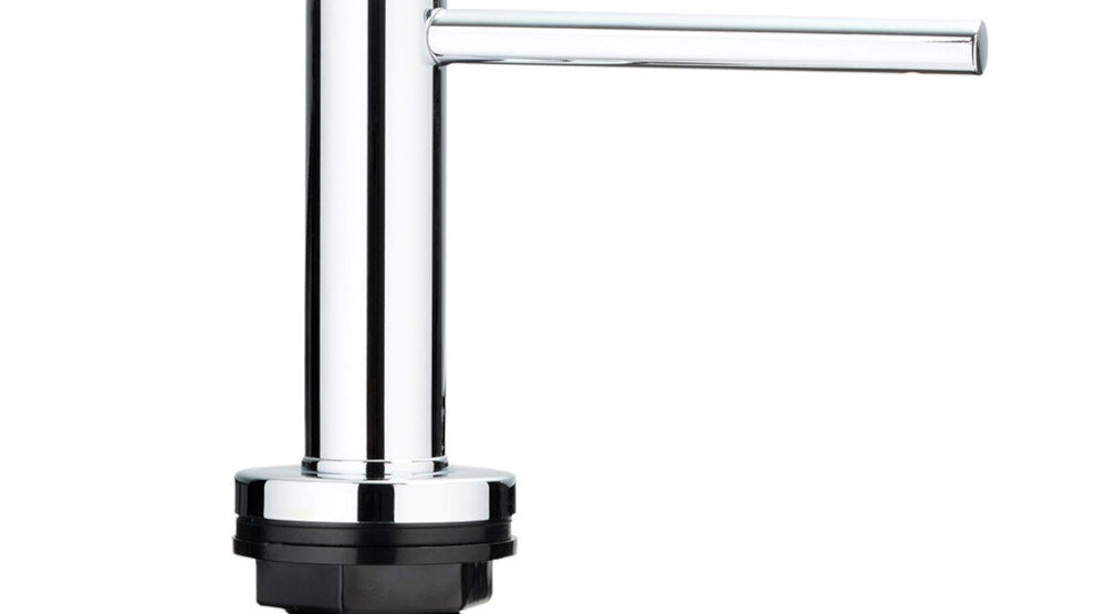 Dozownik do płynu do naczyń DEANTE napełniany od góry wygląd czarny chrom wygoda solidna konstrukcja wytrzymała pompka łatwa obsługa dokładne dawkowanie 300 ml silgranit stylowo przyjemne użytkowanie