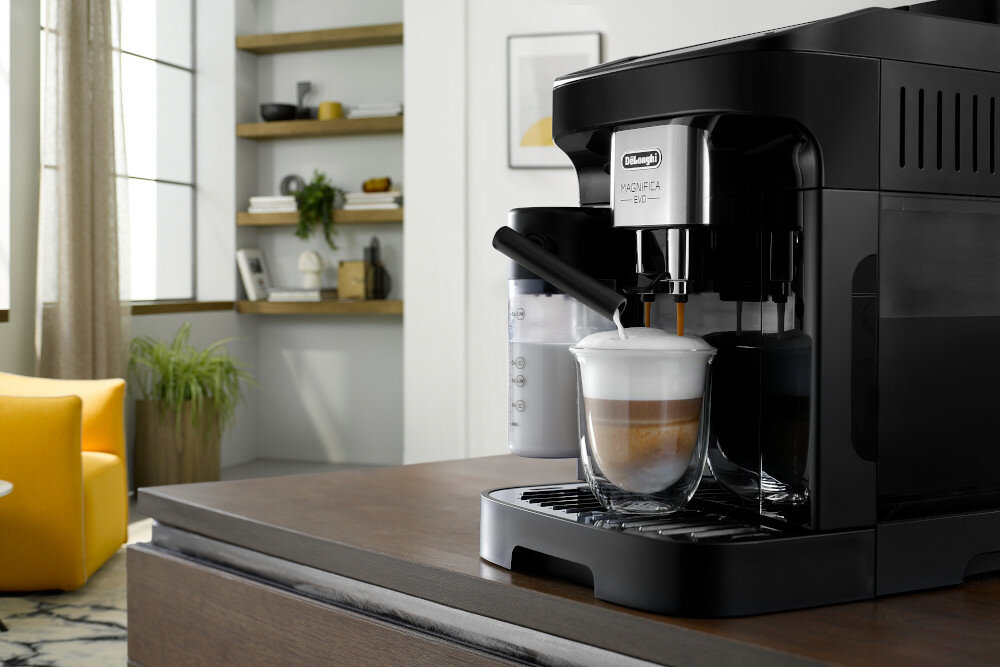 Кофемашина DELONGHI Magnifica Evo ECAM290.61.B Black Система вспенивания молока