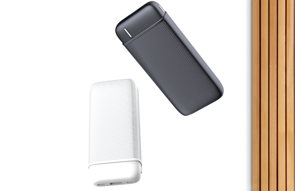 Powerbank FOREVER TB-100M 10000mAh Czarny odpornosc nowoczesny dynamiczny wytrzymala efektywna obudowa