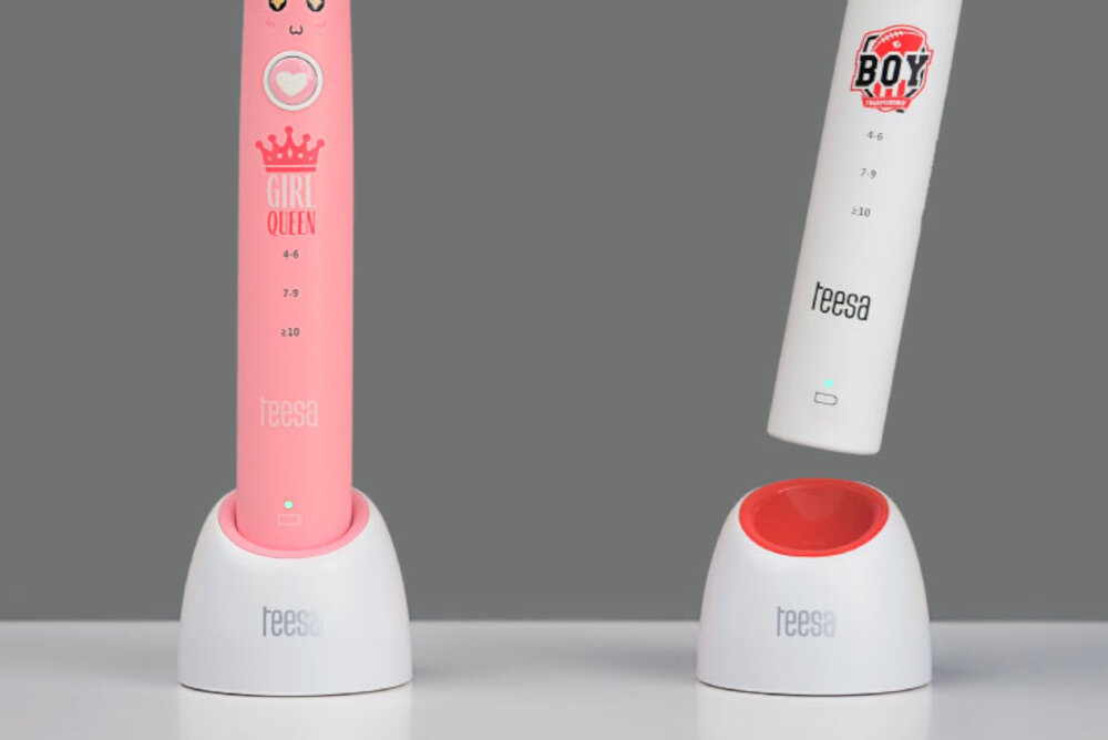 Szczoteczka soniczna TEESA Sonic Junior Boy TSA8005 wydajna bateria akumulator o pojemnosci 800 mAh praktyczny wskaznik baterii