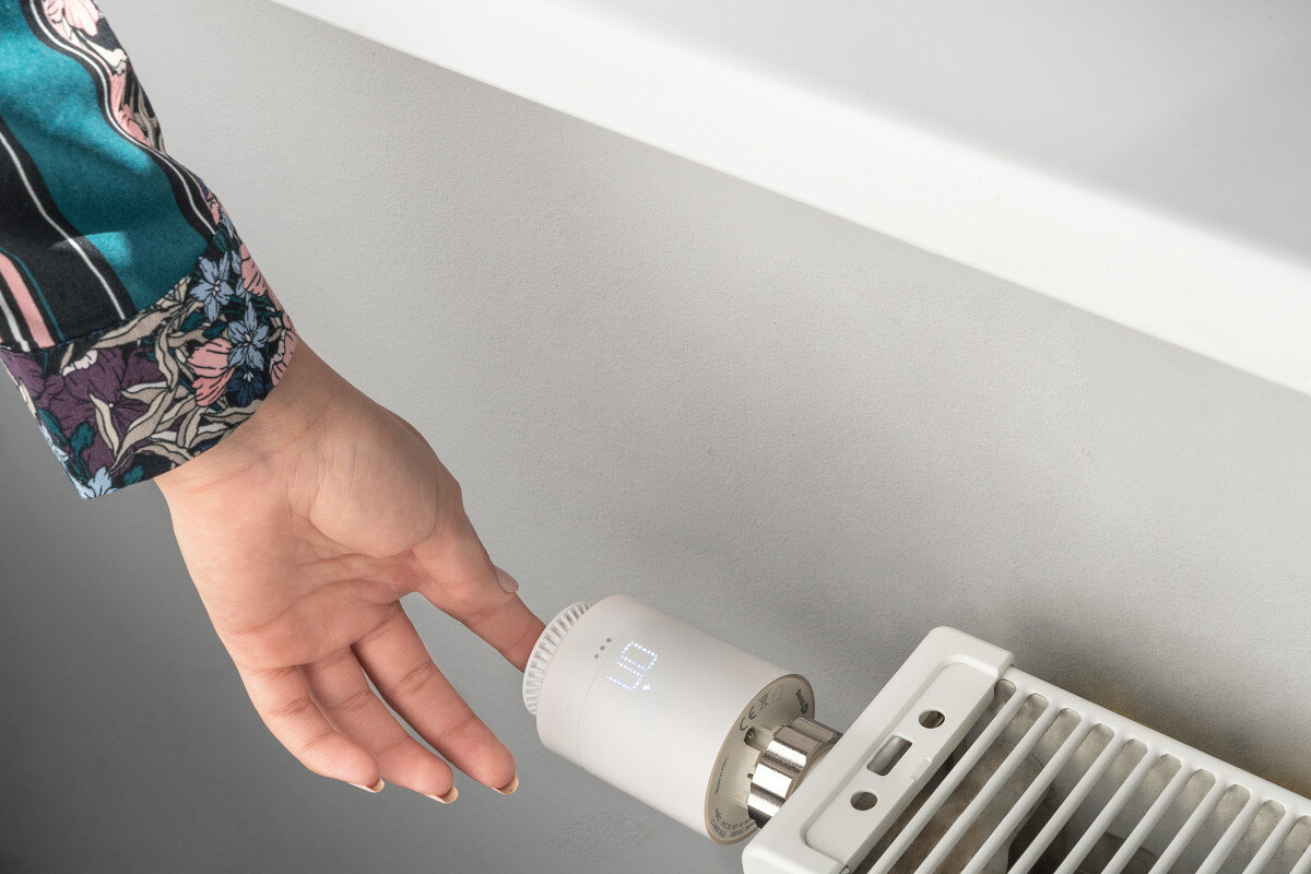 GLOWICA TERMOSTATYCZNA SMART SETTI+ TRV001 zabiezpieczenie zamarzanie dzieci
