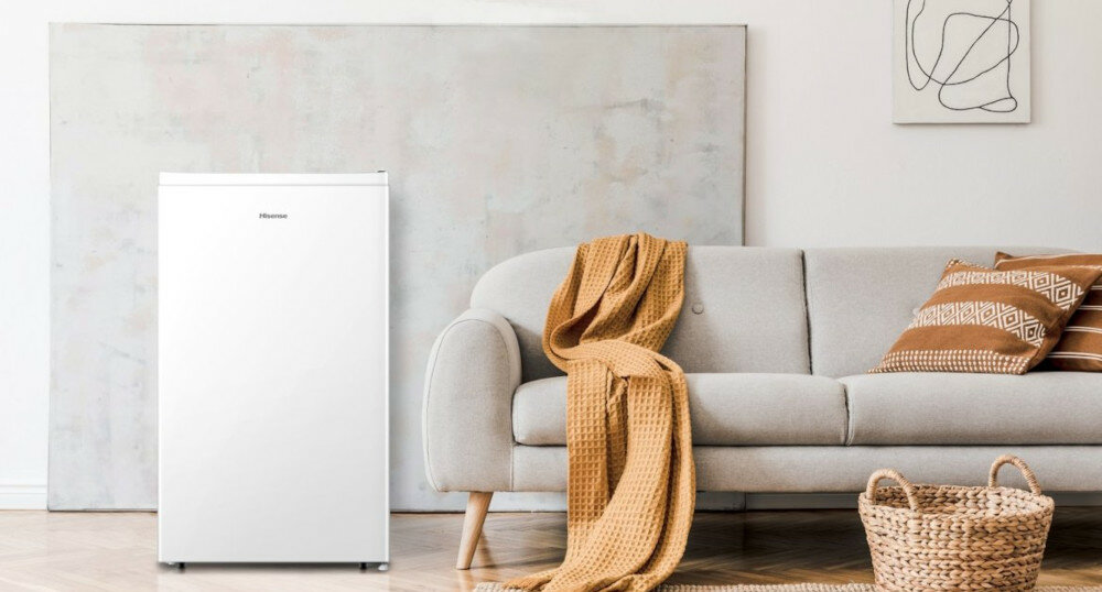 LODÓWKA HISENSE RR121D4ADF przestrzeń blat