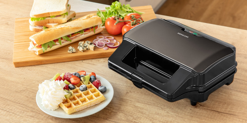 Opiekacz SENCOR SSM 9978BK 4w1 4 wyminne płyty wymiary 285 x 152 mm możliwości kanapki gofry mięso