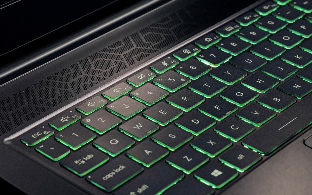 Laptop MSI Delta 15 A5EFK 15.6 IPS 240Hz R7-5800H 16GB SSD 1TB Radeon RX6700M Windows 11 Home uspienie klawiatura poswietlana