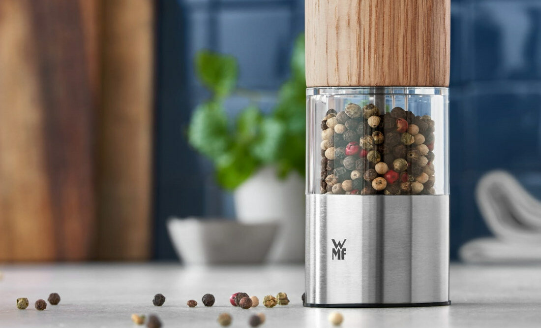 Mlynek do przypraw WMF  0667374500 ceramiczne zarno Ceramill®