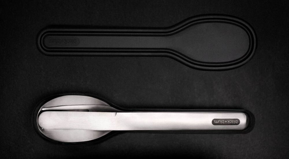 Zestaw sztućców BLACK+BLUM BAM-SSC001 (3 elementy) spożywanie posiłków w drodze specjalne uchwyty oszczędnosć miejsca etui ochronne szary kolor polipropylen higieniczne przechowywanie spożywanie posiłków poza domem