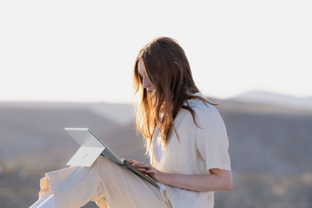 Surface Pro 8 Intel® Evo™ 2 w1 1 podpórka