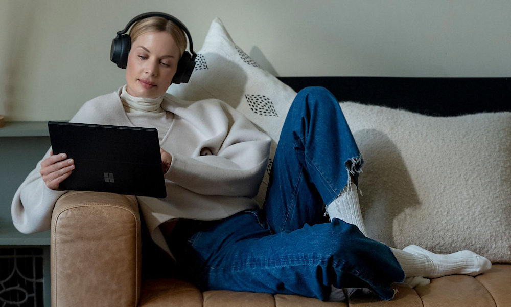 Laptop MICROSOFT Surface Pro 7+ 12.3 i5-1135G7 8GB RAM 128GB SSD Windows 11 Home + Klawiatura Czarny